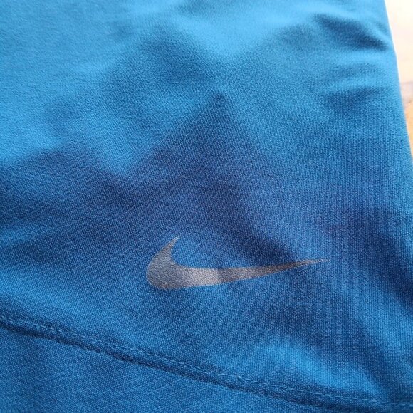 Medium Men’s Nike Golf Fit Dry Polyester Blue Golf Polo Swoosh Logo Very Good - Picture 7 of 11